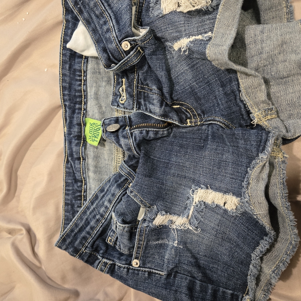 Vintage Senor Frogs Cancun Mexico jeans shorts (rare)
